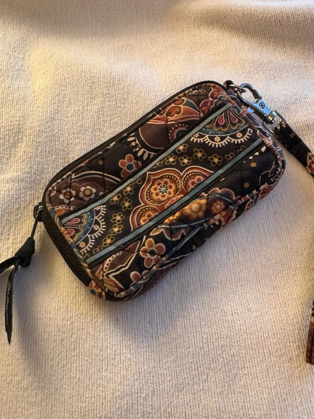 Vera Bradley quilted zip id case wristlet